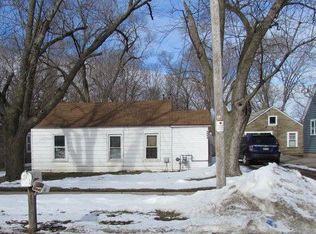 1952 S Wisconsin Ave, Beloit, WI 53511