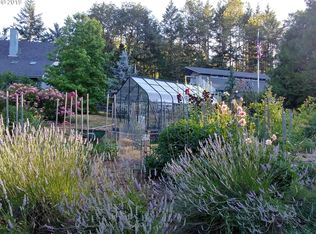 2292 Hogan Rd, Oakland, OR 97462