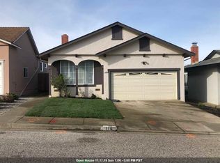 116 Paradise Dr, Pacifica, CA 94044