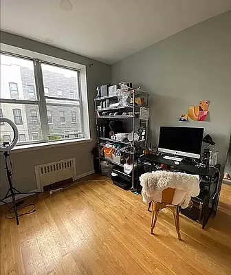 Rented by Brooklyn Group | media 18