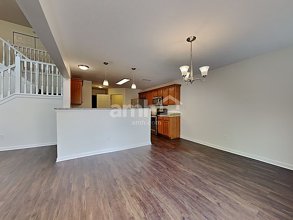 5th image of 15518 Farmland Ct