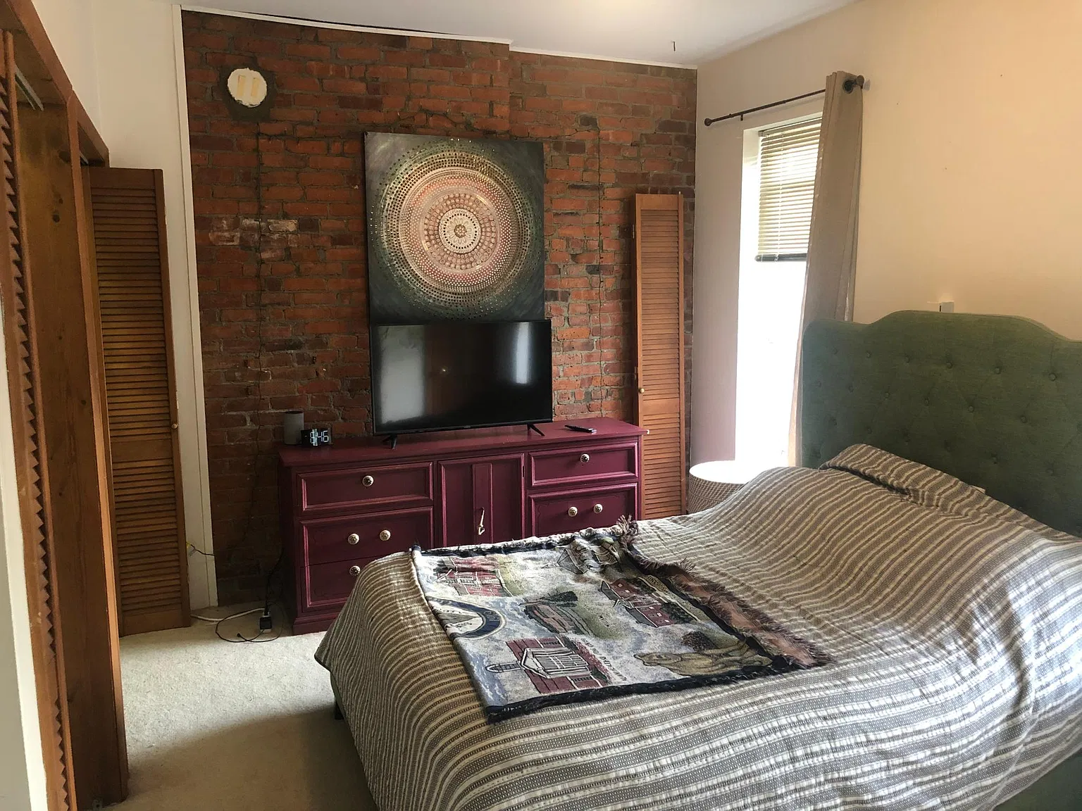 2 bed, 1300 sqft, $1,975 — Photo 3