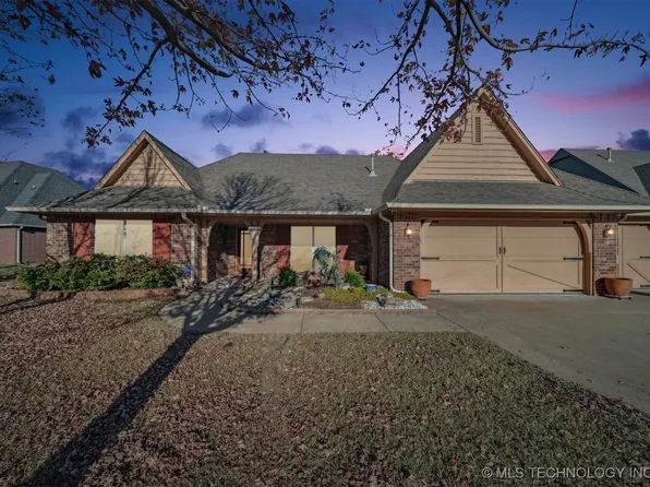 8949 N 139th East Ave, Owasso, OK 74055