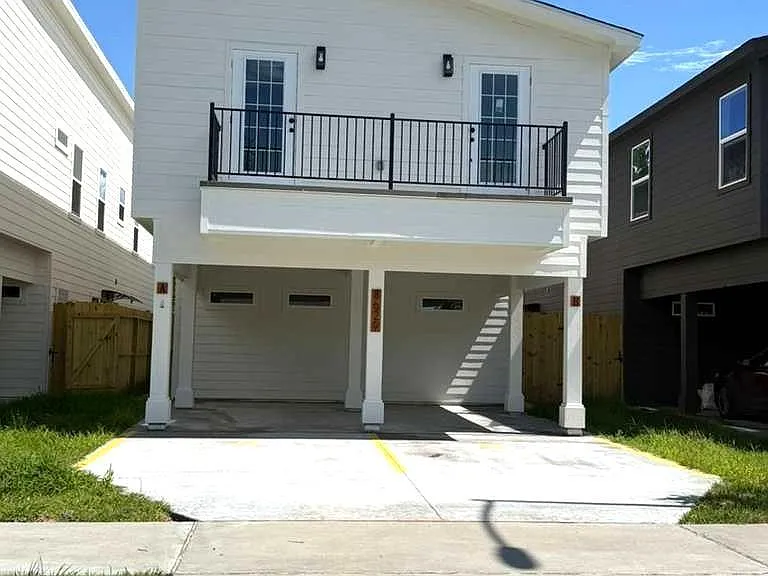 8639 Homewood Ln #A — Photo 1