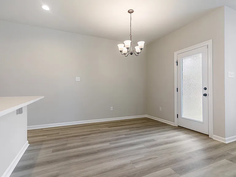 5615 Stuga Dr — Photo 6