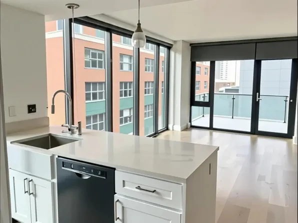 4104 27th Street #9C, Long Island City, NY 11101