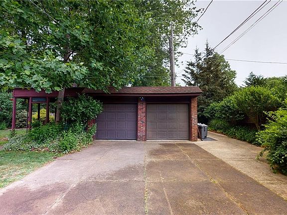 4th image of 316 Crescent Dr