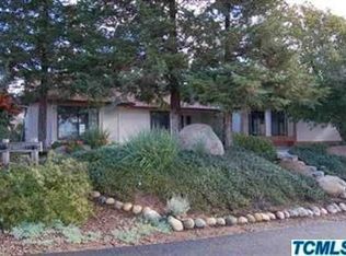 40649 Crystal Dr, Three Rivers, CA 93271