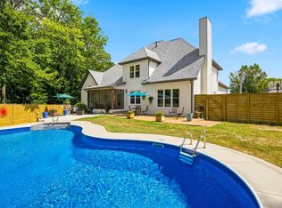 1004 Cross Creek Ct, Hendersonville, TN 37075