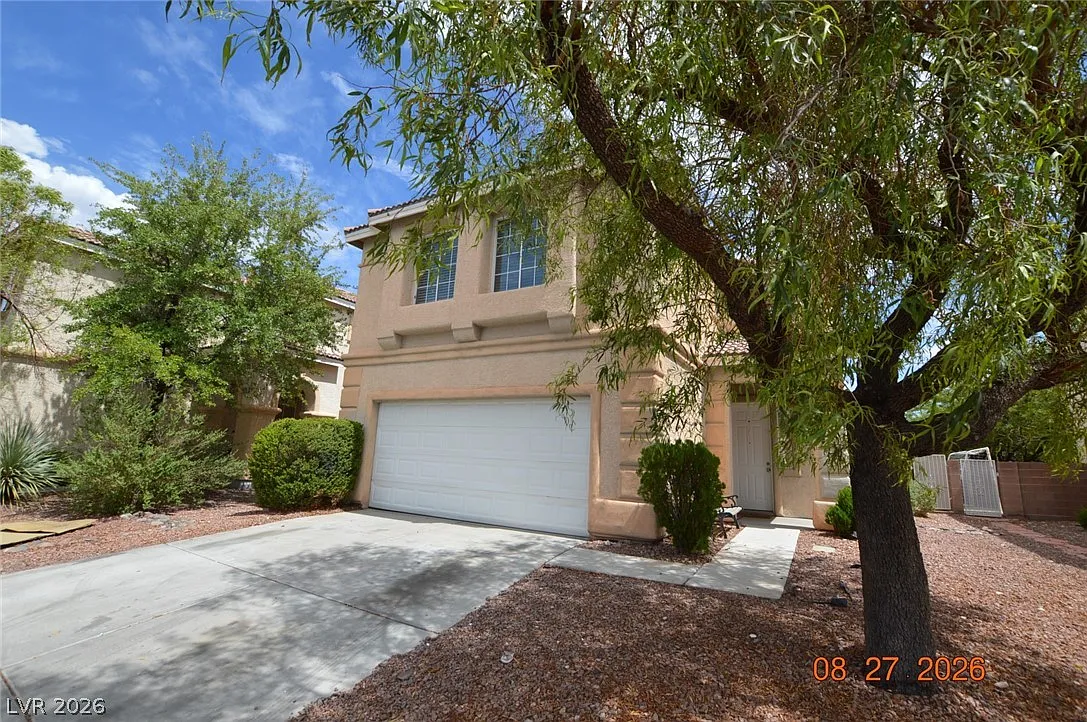 4 bed, 2.5 bath, 1549 sqft, $1,995 — Photo 3