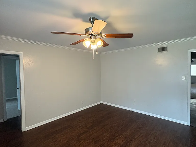 6609 Bluebird Dr — Photo 5