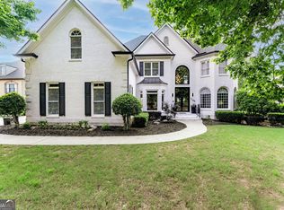 1145 Lake Shore Overlook, Alpharetta, GA 30005