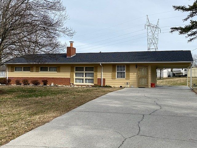 1st image of 7803 Westacres Dr