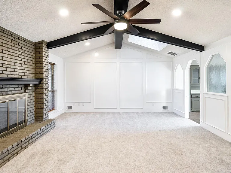 8635 Bacardi Dr — Photo 5