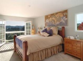 10320 Burgundy Way, Sebastopol, CA 95472