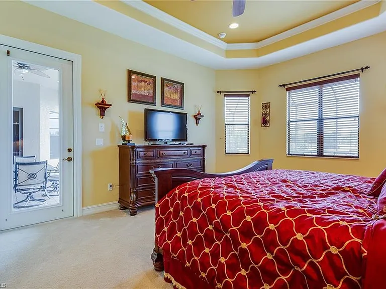 7771 Cottesmore Dr — Photo 21