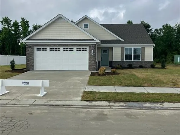 114 Baxter Station Blvd, Moyock, NC 27958