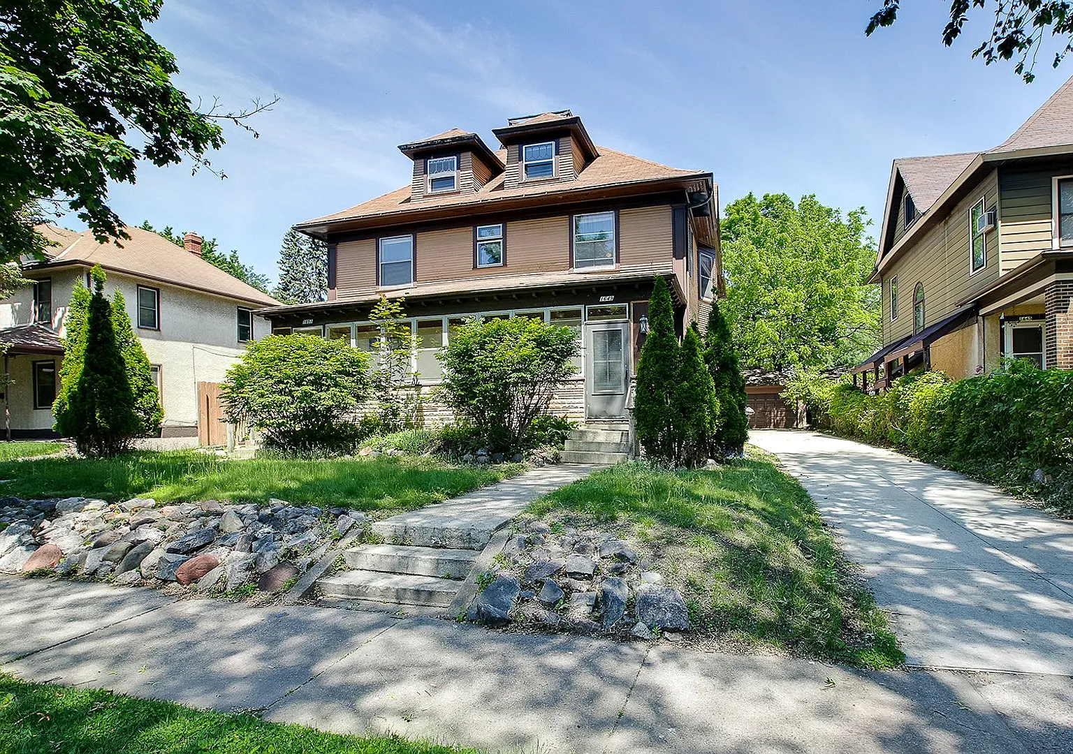 1649-51 Minnehaha Ave W — Photo 2