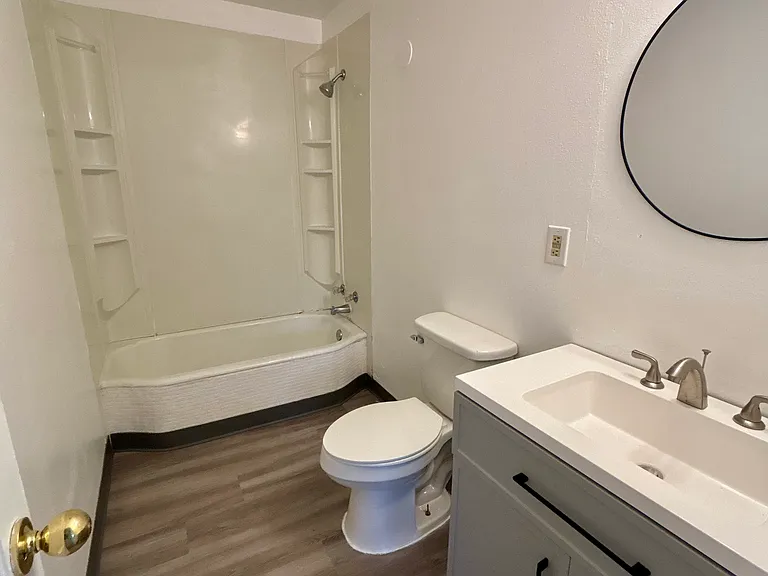 815 Edmonds Ave NE — Photo 13