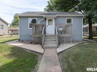 311 W Donahue St, Eldridge, IA