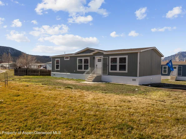16 Bent Creek Cir, Parachute, CO 81635