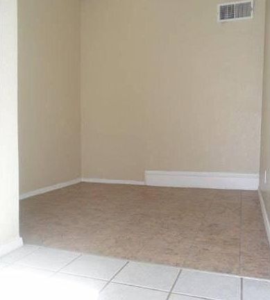 4th image of 1219 N El Paso St APT 6