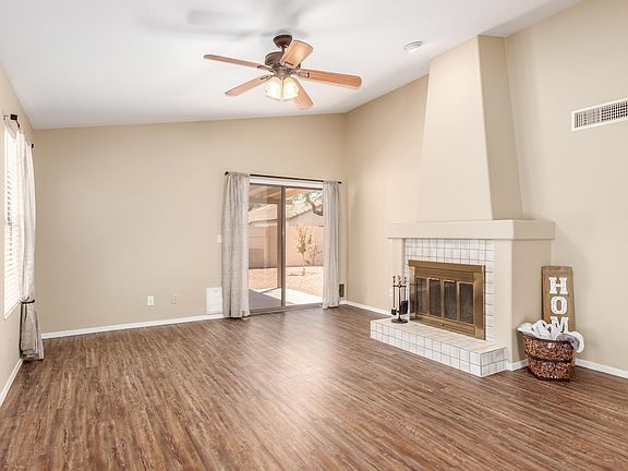 4th image of 11617 W Sage Dr