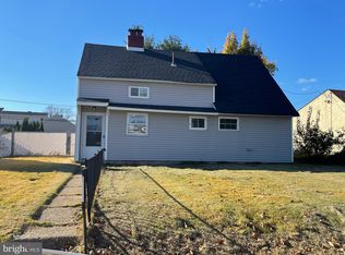 9314 Academy Rd, Philadelphia, PA 19114