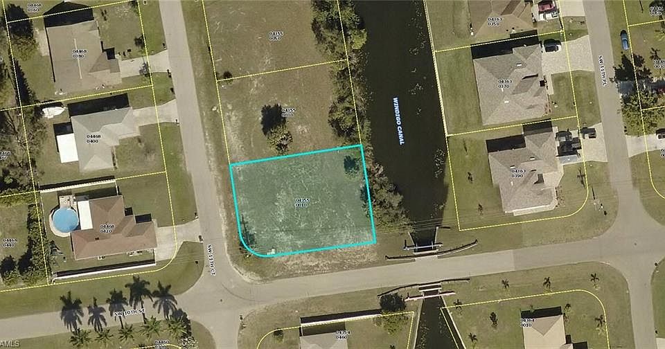 1st image of 913 SW 11th Ct