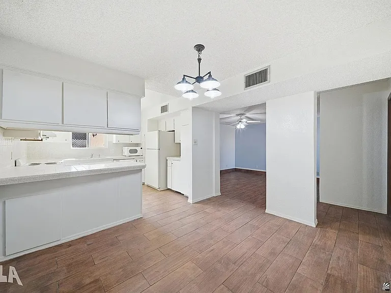 2240 S Elks Ln #18 — Photo 10