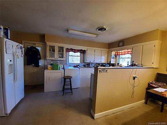 5th image of 503 N 14th St
