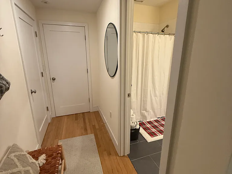 877 Beacon St #1A — Photo 5