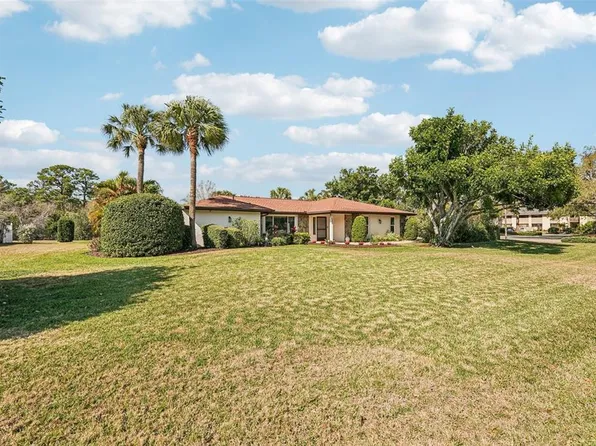 4963 Rutland Gate, Sarasota, FL 34235