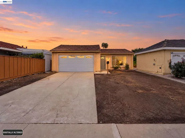 2364 Goldcrest Cir, Pleasanton, CA 94566