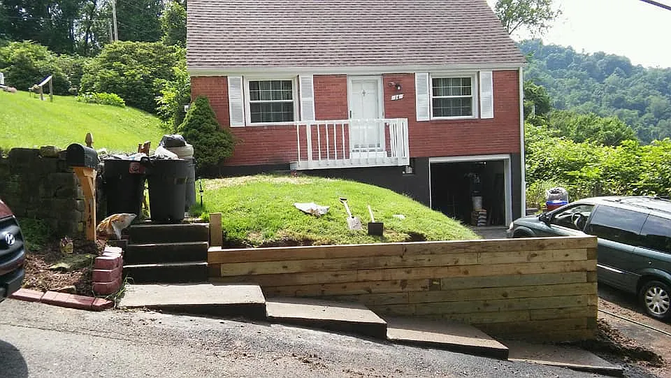 14 Bismark St photo 1