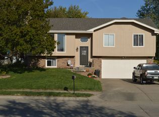 4605 N 118th St, Omaha, NE 68164