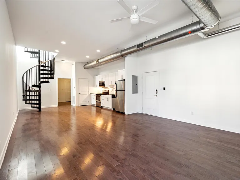 710 Chestnut St #504 — Photo 4