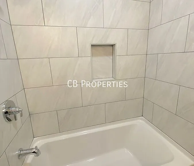 3640 Shirlwood Ave — Photo 10
