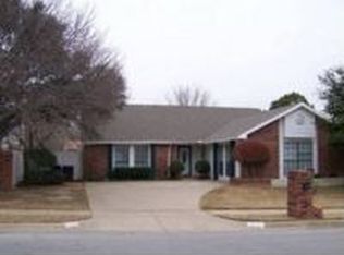 7701 Castillo Rd, Fort Worth, TX 76112