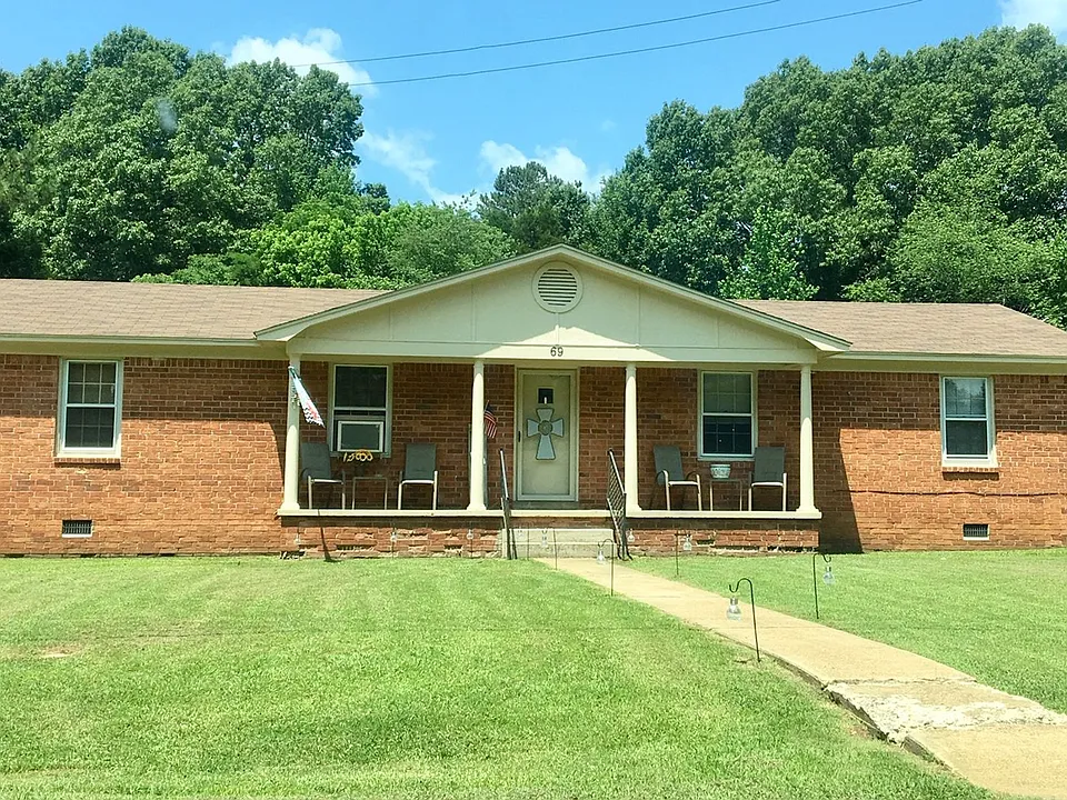 69 Meridian Dr