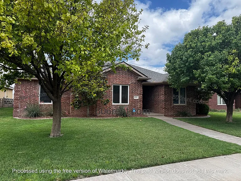 10008 York Ave — Photo 1