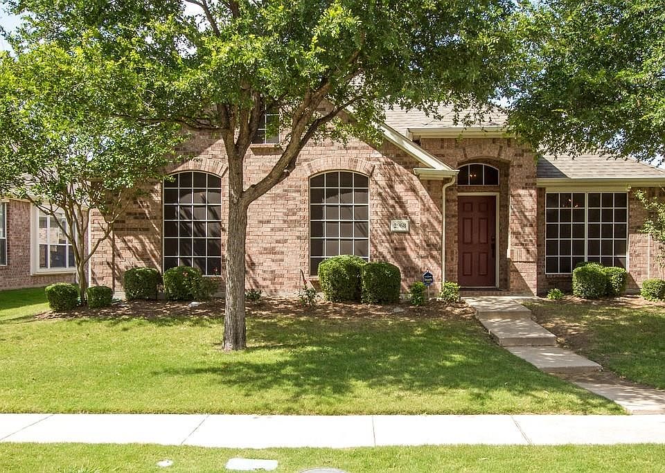 1st image of 2968 La Vista Ln