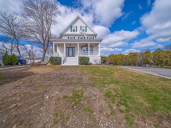 3rd image of 2919 Pawtucket Ave