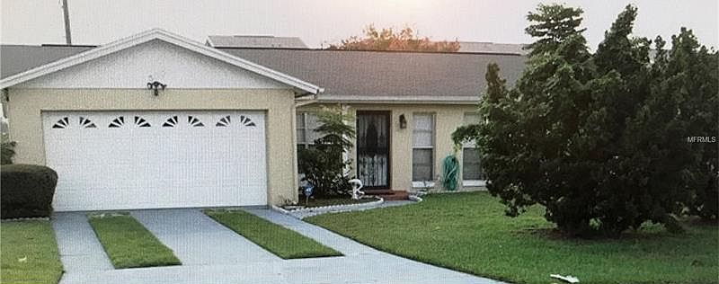 1st image of 300 Royal Palm Dr