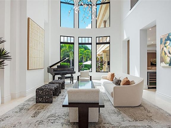 3rd image of 2581 ESCADA DR