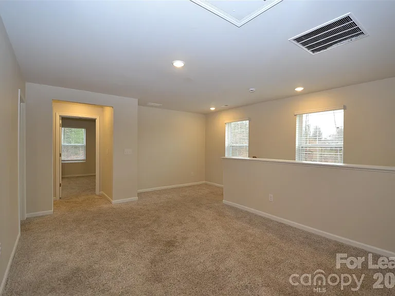 182 Guardian Gate Dr — Photo 10