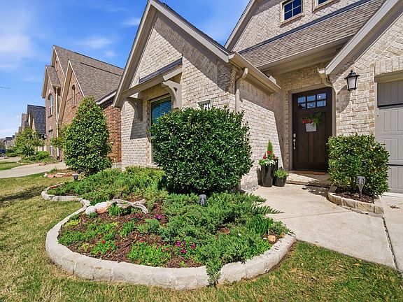 3rd image of 1121 Bantham Way