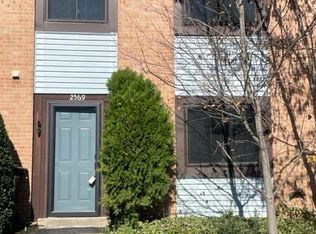 2569 Fox Ridge Ct, Woodbridge, VA 22192