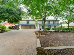 303 Shady Glen Ln, Conroe, TX 77385