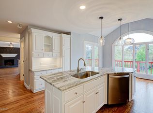 14413 Champion Woods Pl, Louisville, KY 40245